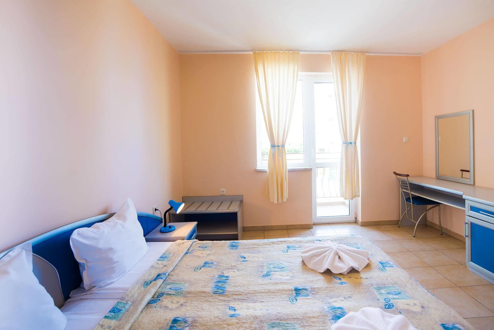 Tsb Dunes Holiday Village Солнечный берег Экстерьер фото
